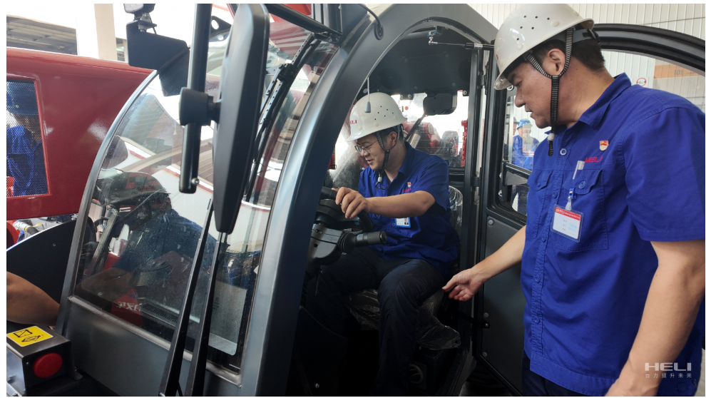 企业微信截图_17601640441419.png 企业微信截图_17601640441419.png